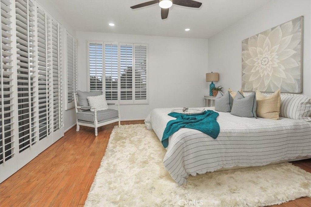 listing image 130722555433996511462