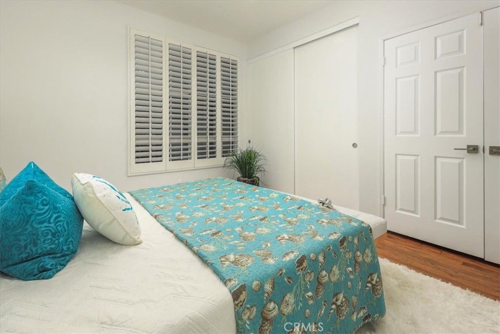 listing image 130724567489798615532