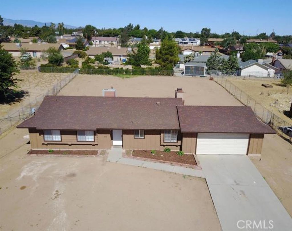 listing image 130727243981258248815