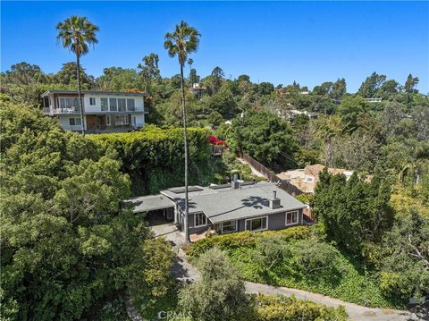 A home in Studio City