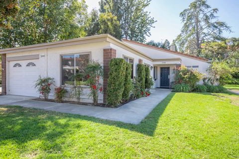 3388 Punta Alta A Laguna Woods CA 92637
