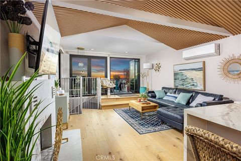 Photo of 32146 Coast Hwy Hwy, Laguna Beach, CA 92651 (MLS # LG25019662)