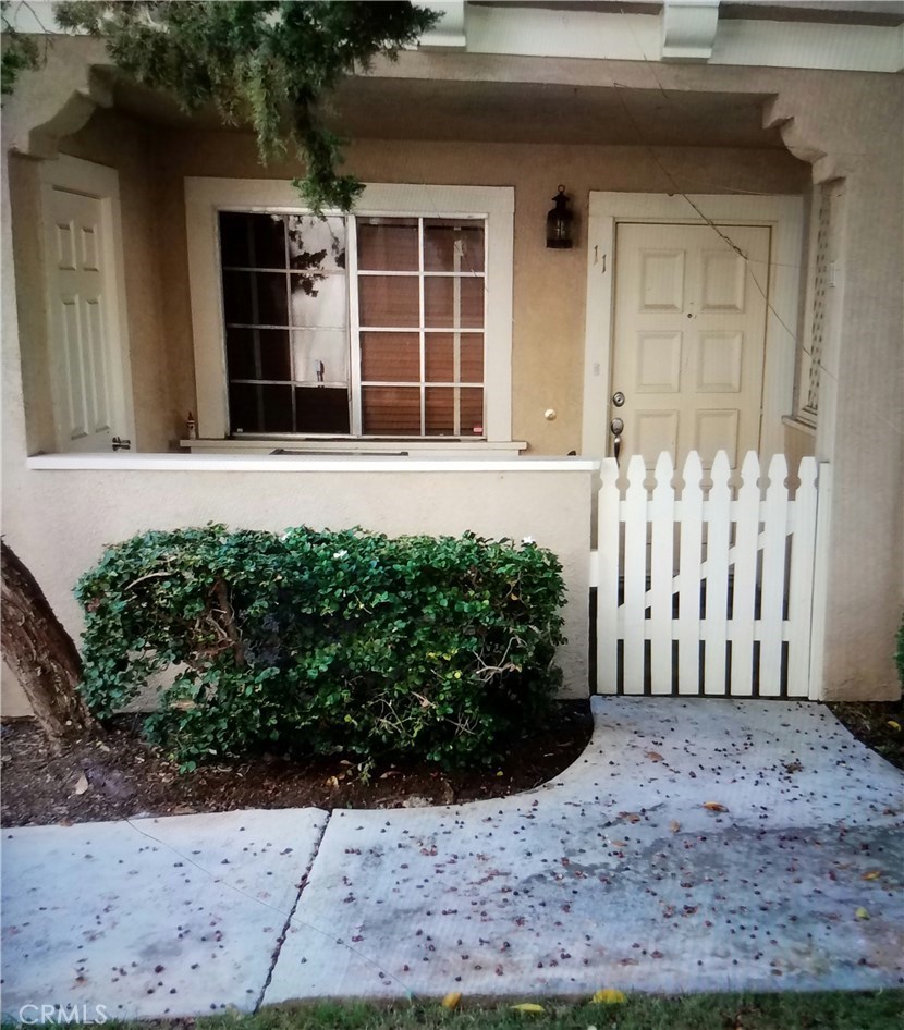 This great 2 bedroom condo has 2 full bathrooms, an open floor plan, fireplace, high ceilings & tall baseboards throughout, crown moulding in the main living room, extra tall mirrored closet doors in both bedrooms, & a full size range/oven. Seller is willing to negotiate leaving any or all appliances. It is located in the beautiful community of Las Flores II, close to the Rancho Santa Margarita lake & you have private beach club privileges. It's a ground floor end unit in a wonderful location, interior of the complex, just steps to the pool & spa, but tucked away from streets. Newly repiped, & currently in process of getting new flooring along with more aesthetic refreshers! There is an assigned carport & a permit for a 2nd spot. There is also another 2 spas within the community! Pets limited to two per unit. In addition to the lake and beach club, you are close to multiple shopping locations, restaurants & parks! A great home for anyone, enjoy a relaxing or energetic lap around the lake, & soak in the gorgeous mountain view & sunsets!
