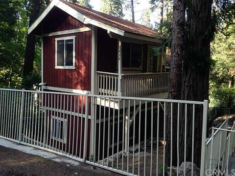 A home in Crestline