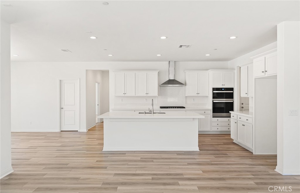 Photo 6 of 41 of 27337 Zeolite Road house