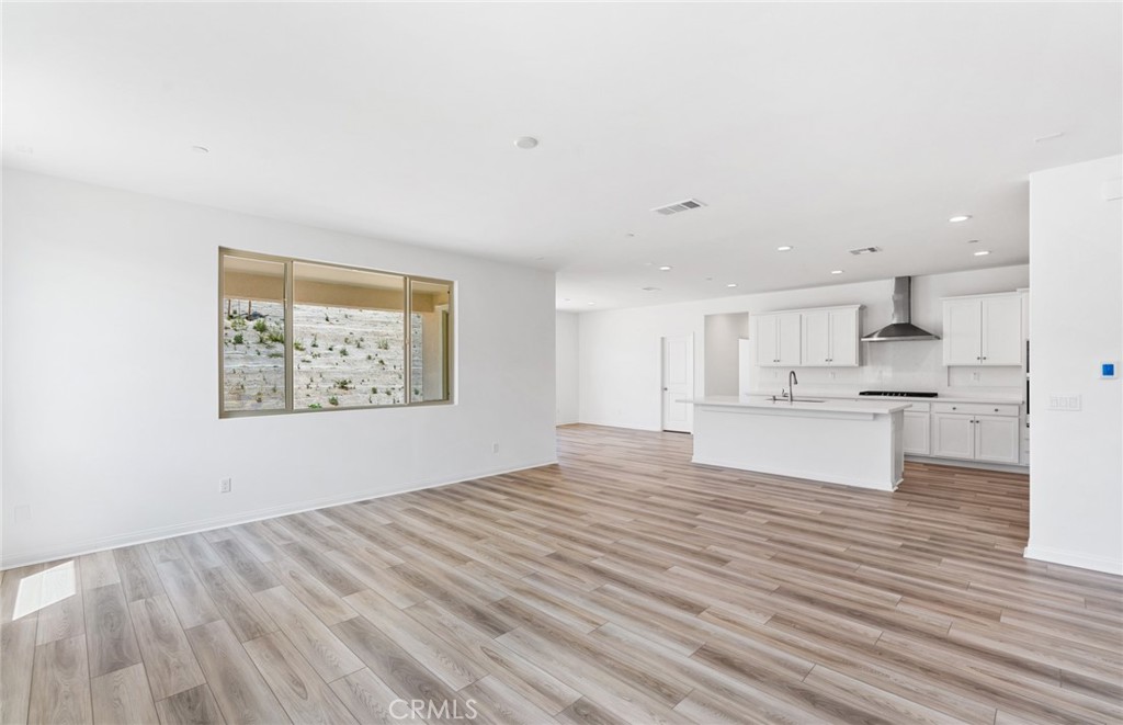 Photo 4 of 41 of 27337 Zeolite Road house