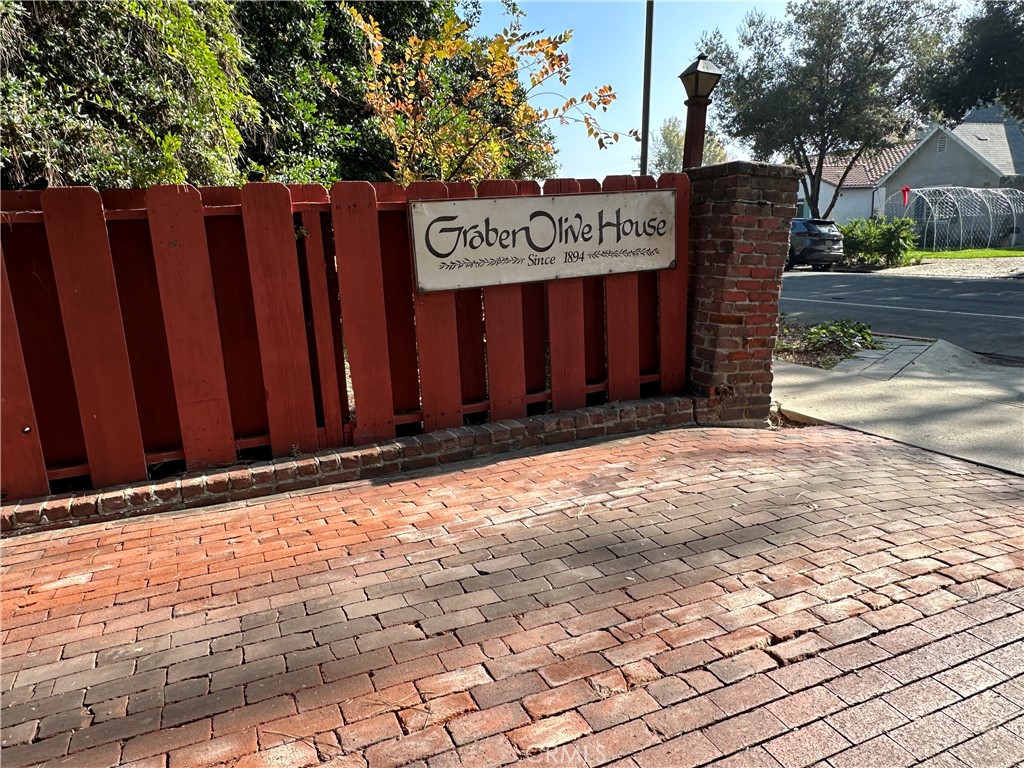 315 E 4th Street