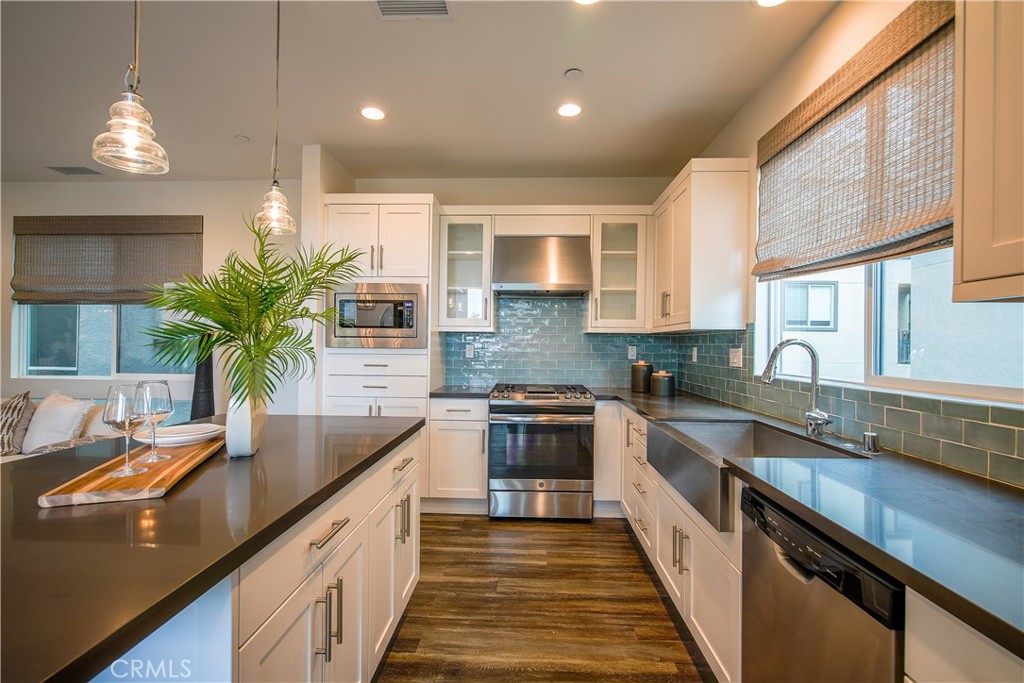 1022 Bridgewater Way