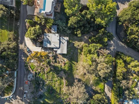 A home in Calabasas