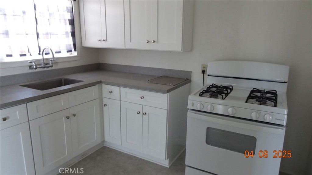 Wrigley Area (WR) - Residential Lease