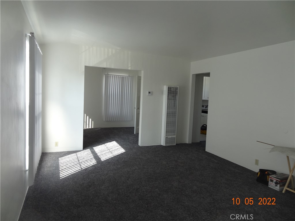 Wrigley Area (WR) - Residential Lease