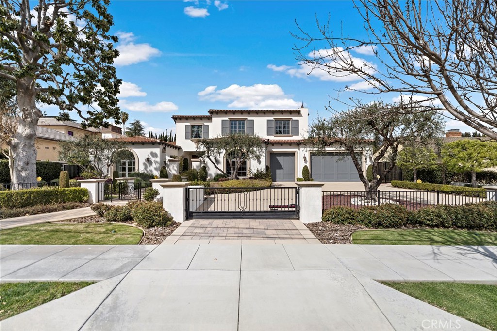 263 W Longden Avenue