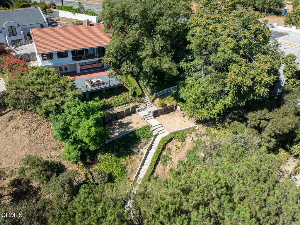 listing image 42