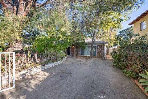 A home in Tujunga