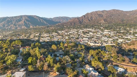 A home in Tujunga