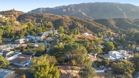 A home in Tujunga