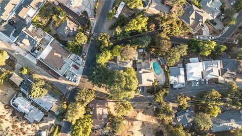 A home in Tujunga