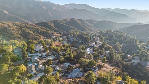 A home in Tujunga