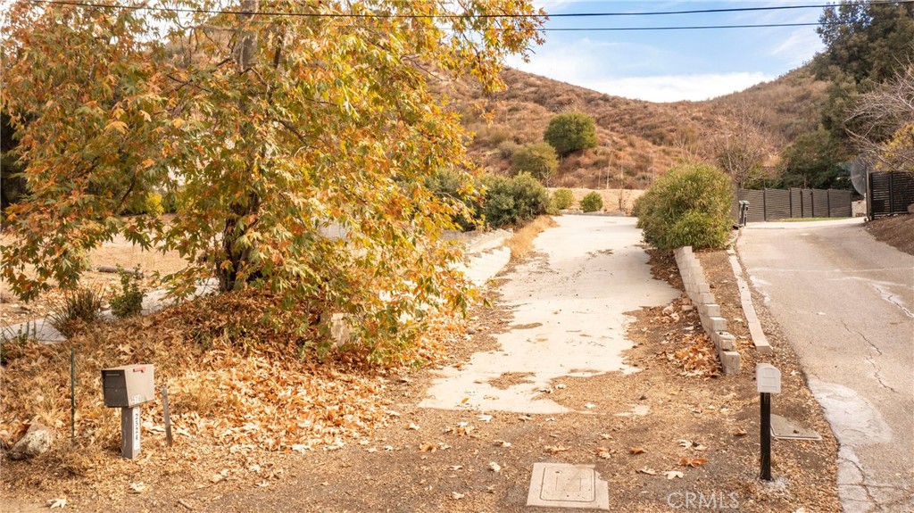 Agoura Hills - Land