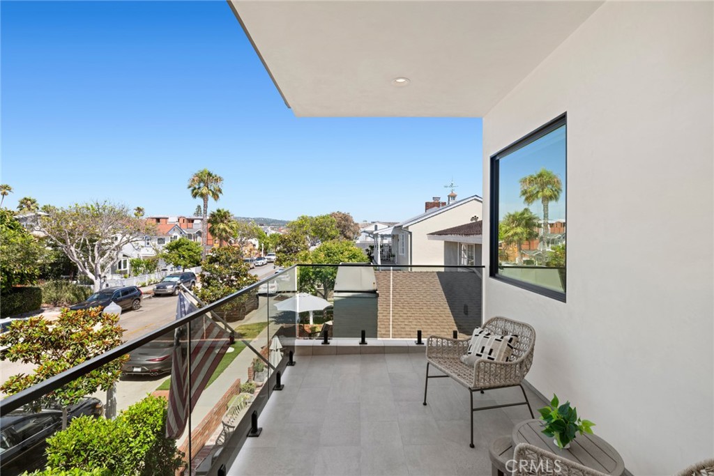 Balboa Peninsula Point (BLPP) - Residential