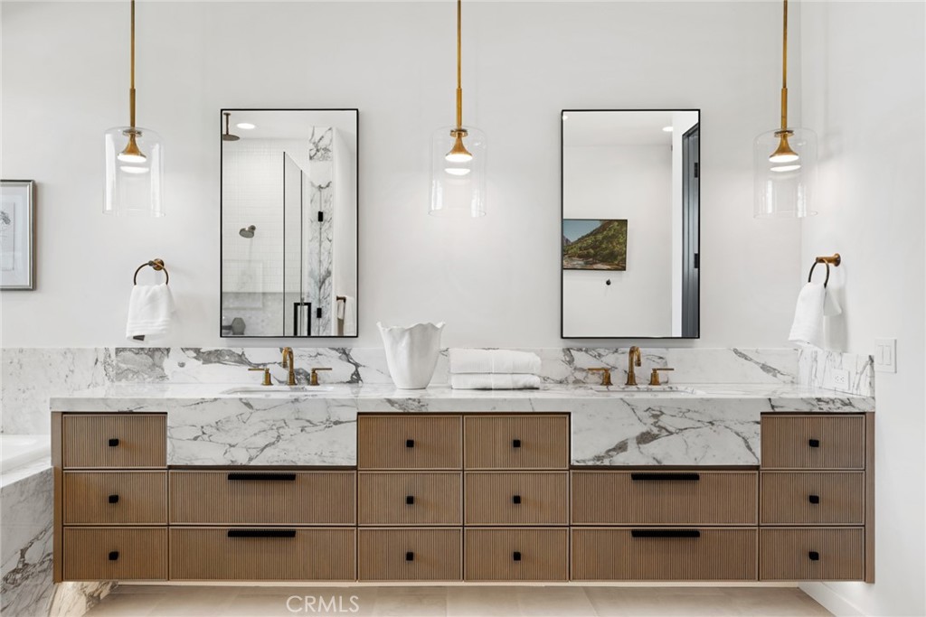 Balboa Peninsula Point (BLPP) - Residential