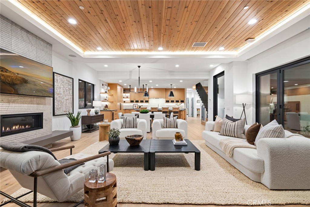 Balboa Peninsula Point (BLPP) - Residential