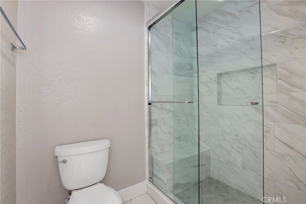 listing image 51