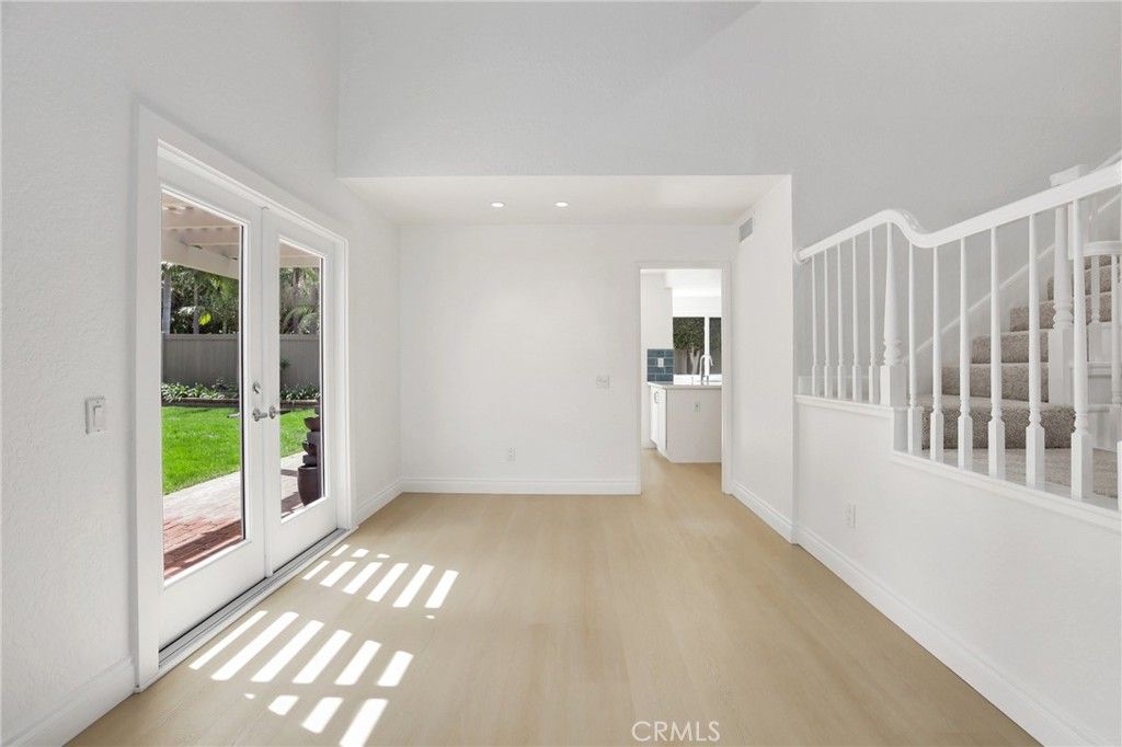 listing image 54
