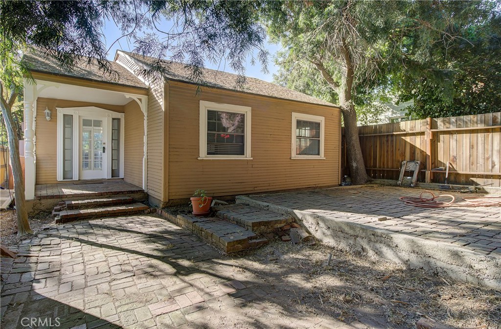 View Altadena, CA 91001 house
