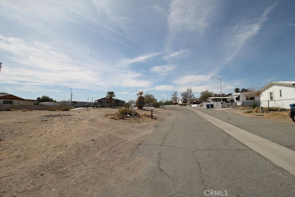 listing image 130729774792511068012