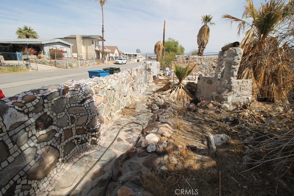 listing image 130724695106624106066