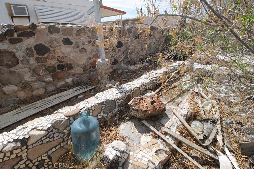 listing image 130723941166225436161