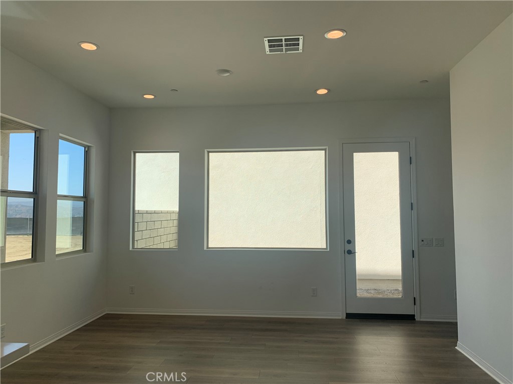 Photo 3 of 10 of 27387 Powder Ridge Court condo