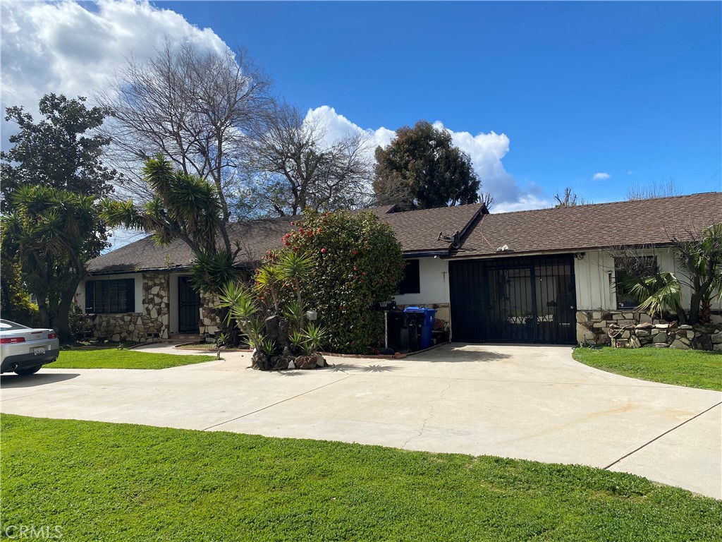 Photo 1 of 1 of 5331 Fulton Avenue house