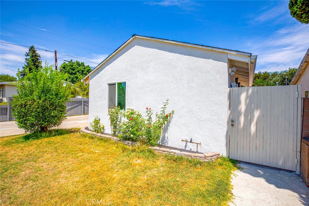 17237 Kingsbury Street A