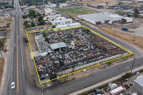 24222 5th St. San Bernardino CA 92410