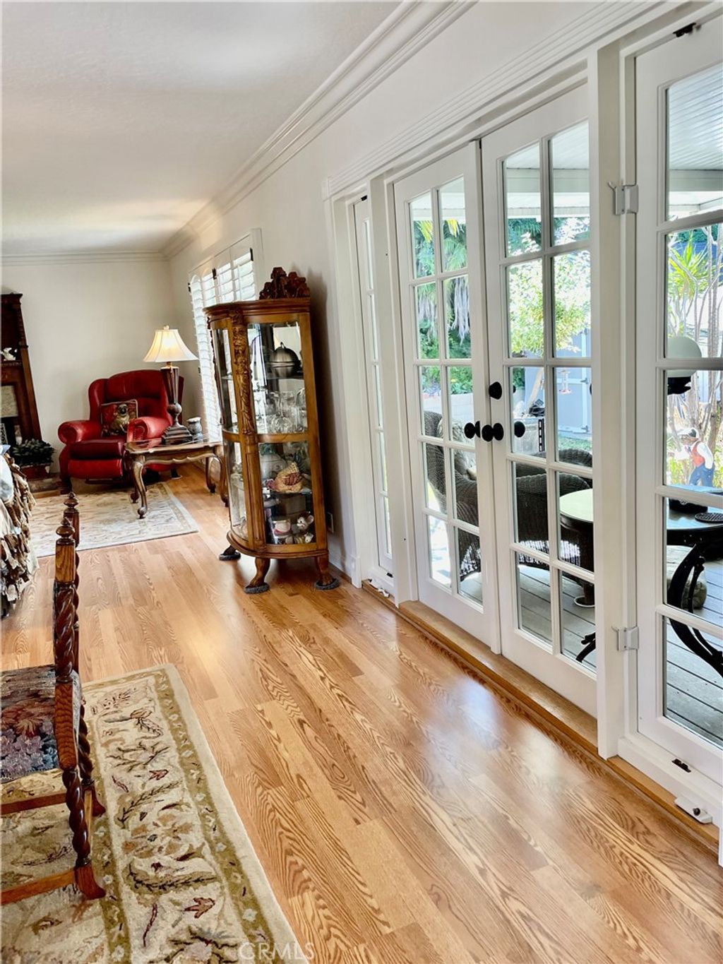 listing image 130722653447316275233