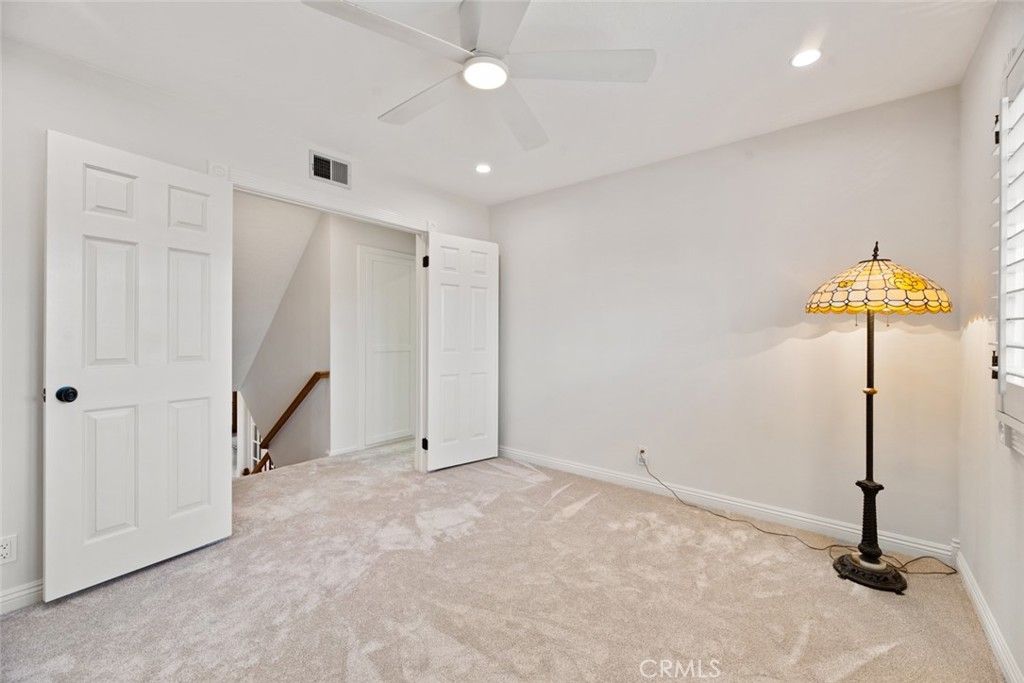 listing image 130722189385626136957