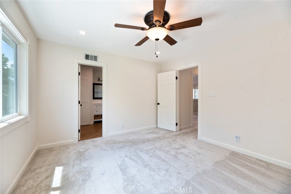 listing image 130723979966154476161