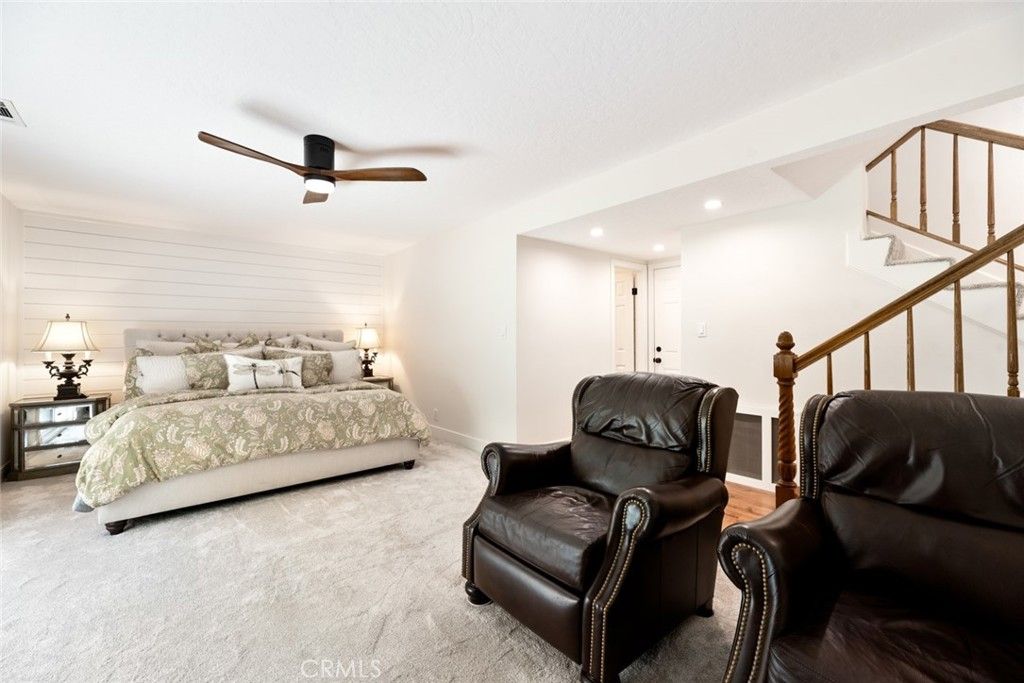 listing image 130720692541355113191