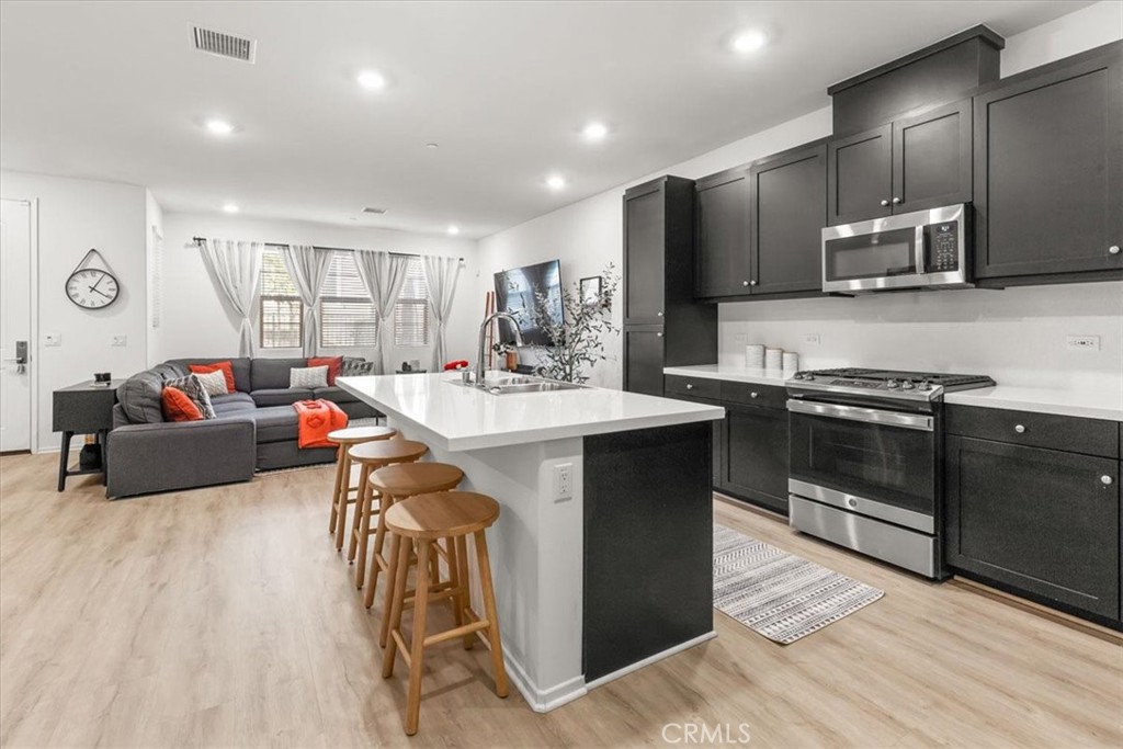 5628 Kate Way 3