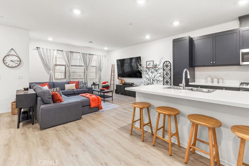 5628 Kate Way 3