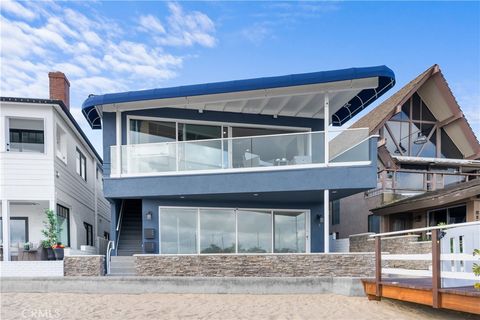 215 E Edgewater Avenue Newport Beach CA 92661