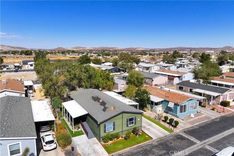 A home in Rosamond