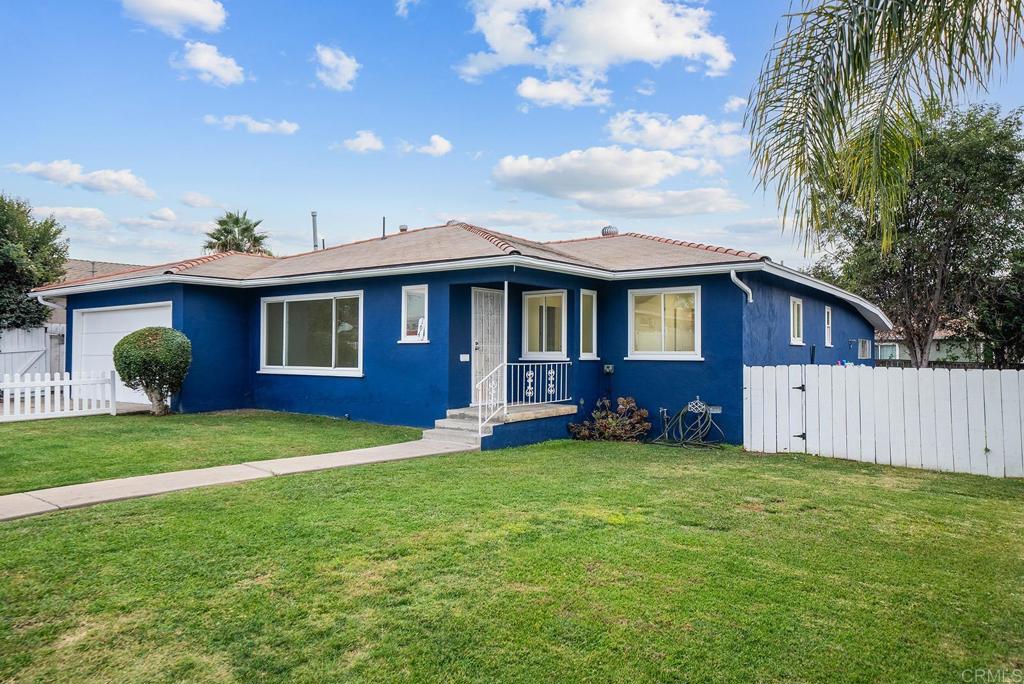 194 Corte Helena Avenue
