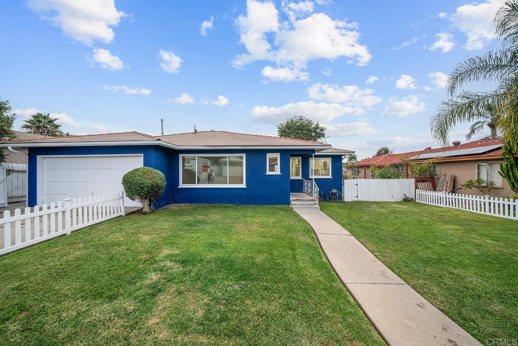 194 Corte Helena Avenue