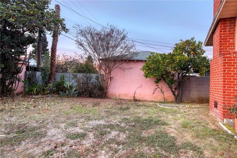 A home in Inglewood