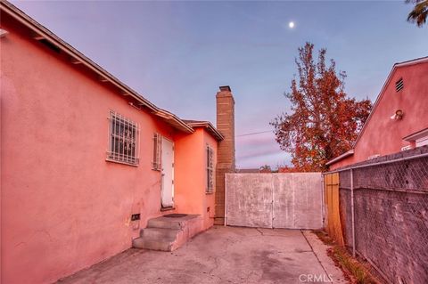 A home in Inglewood