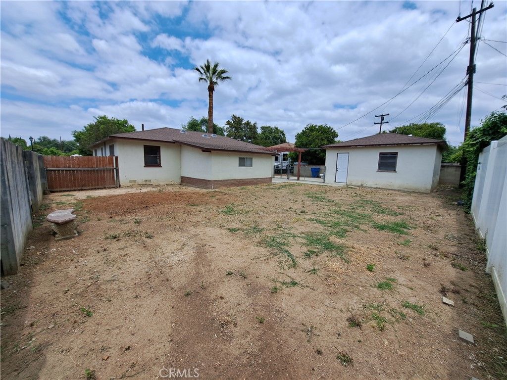 listing image 130720305651300597528