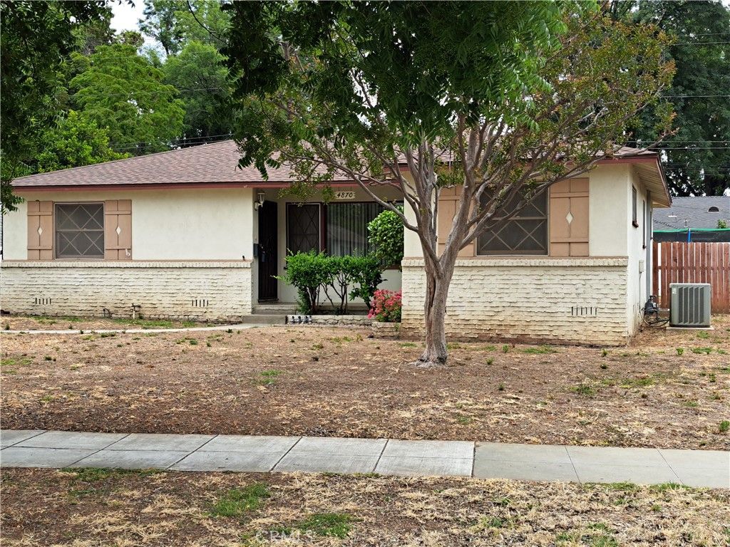 listing image 130724470643960069854